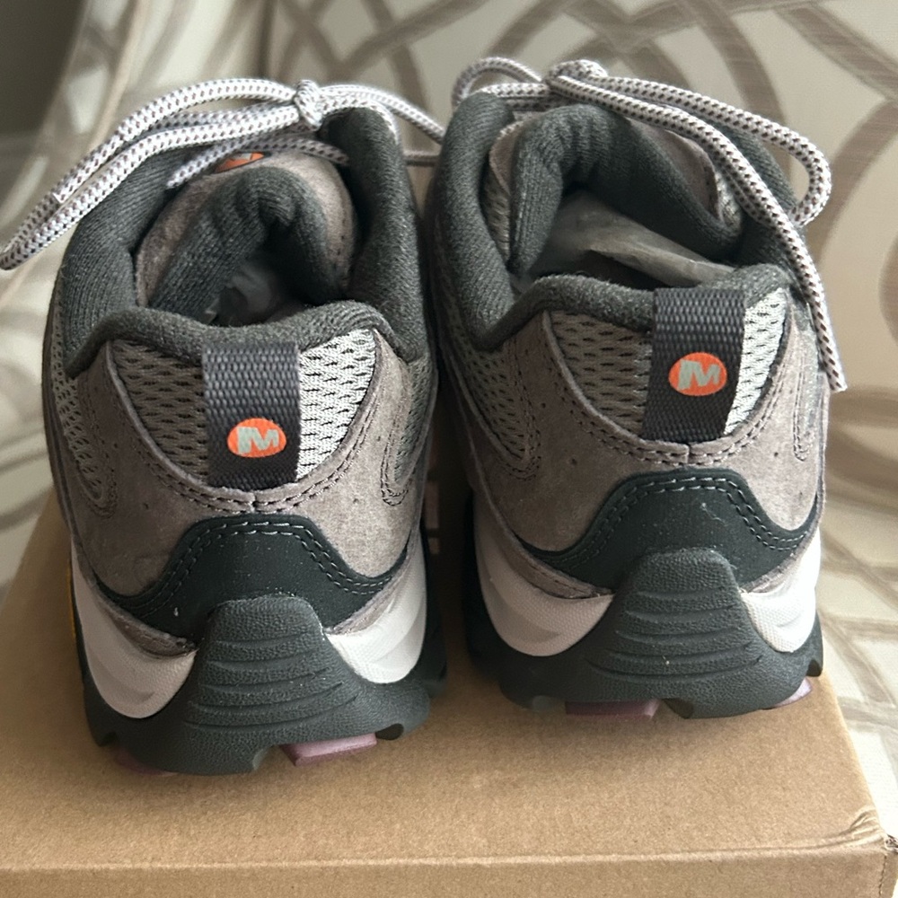 Merrell Moab 3 Falcon Athletic Shoes - Gray and Pink - Picture 6 of 8